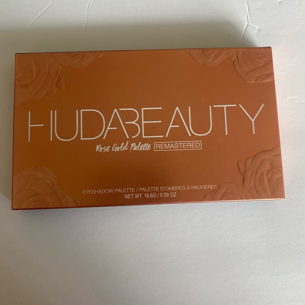 Huda Beauty Rose Gold Eyeshadow Palette remastered